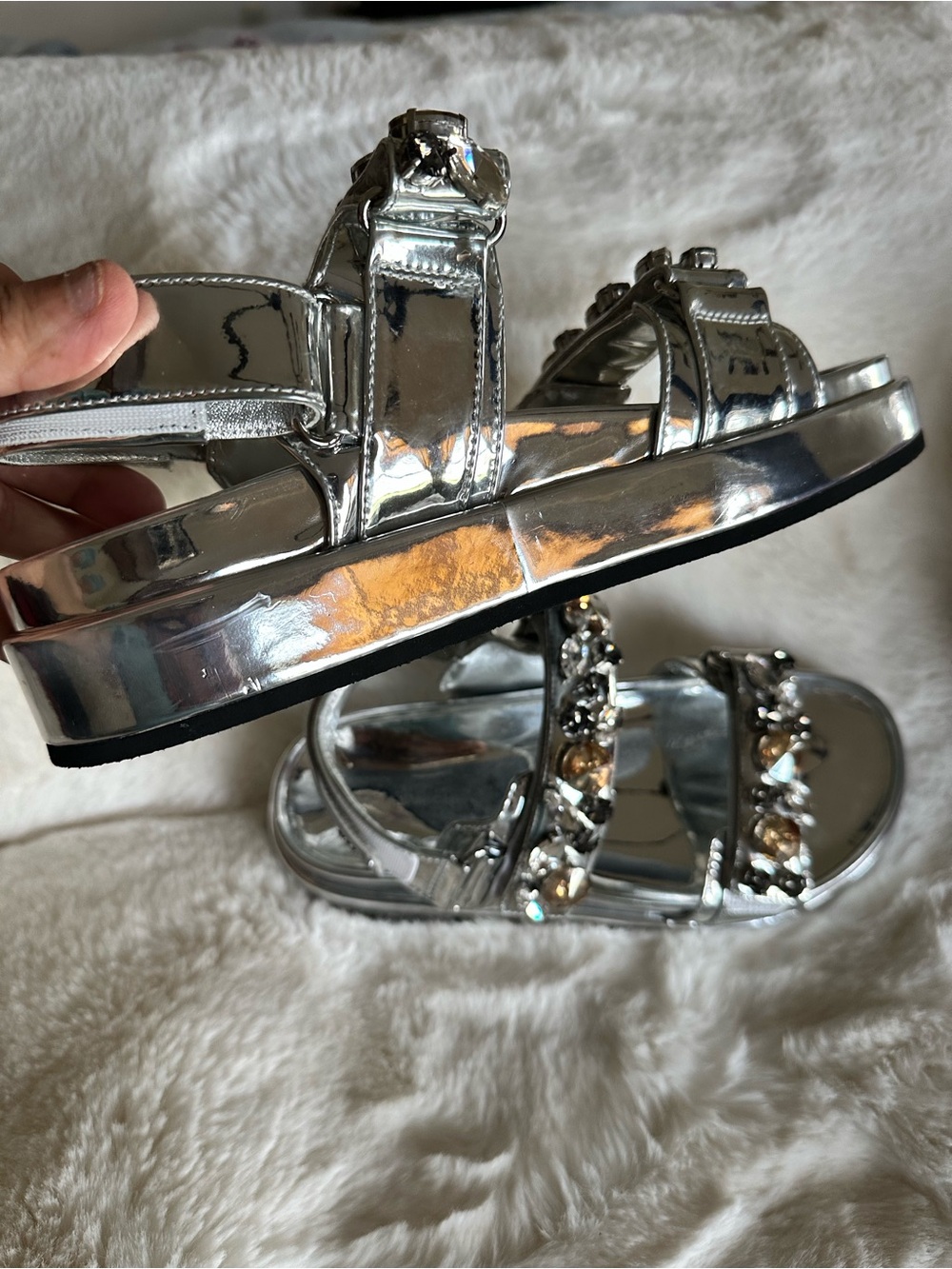Tory Burch silver sandals with gold and black embellishments - Picture 3 of 12